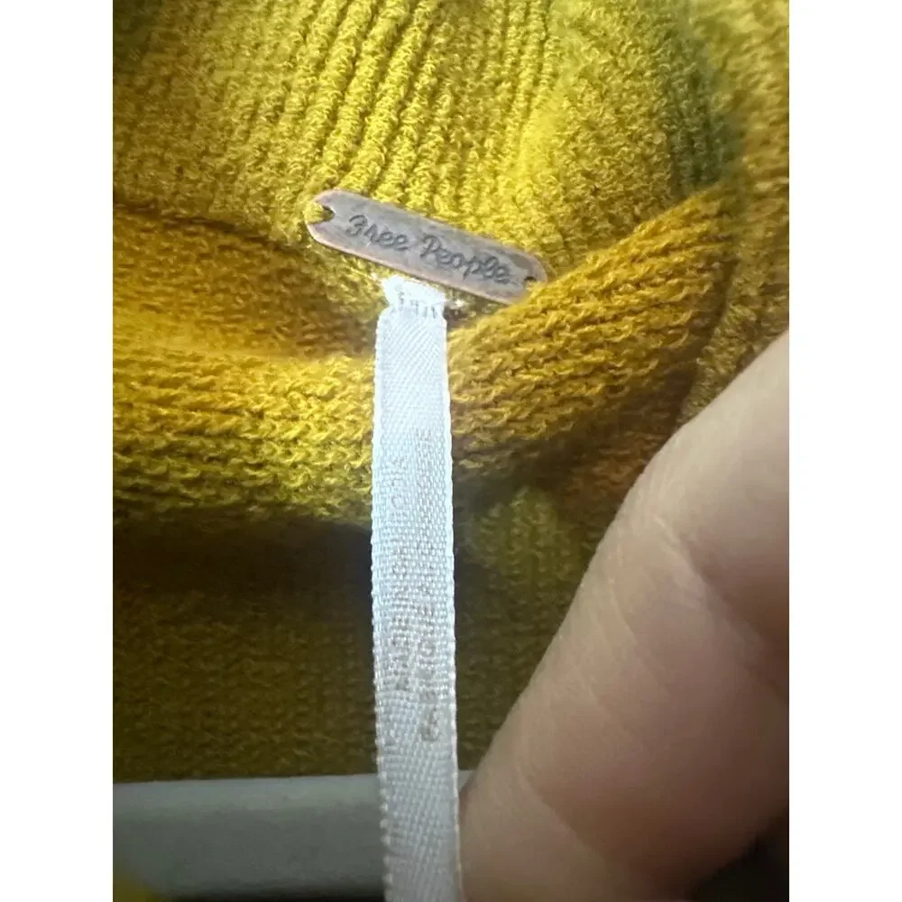 Free People Turtleneck Sweater Womens Size S Mustard Gold Oversized c2